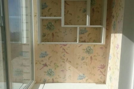 Компьютерный стол для балкона